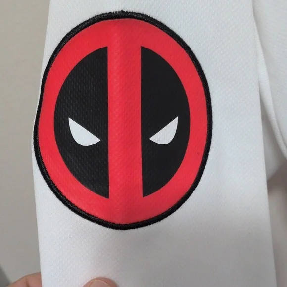 Deadpool Hockey Jersey - Picture 4 of 6